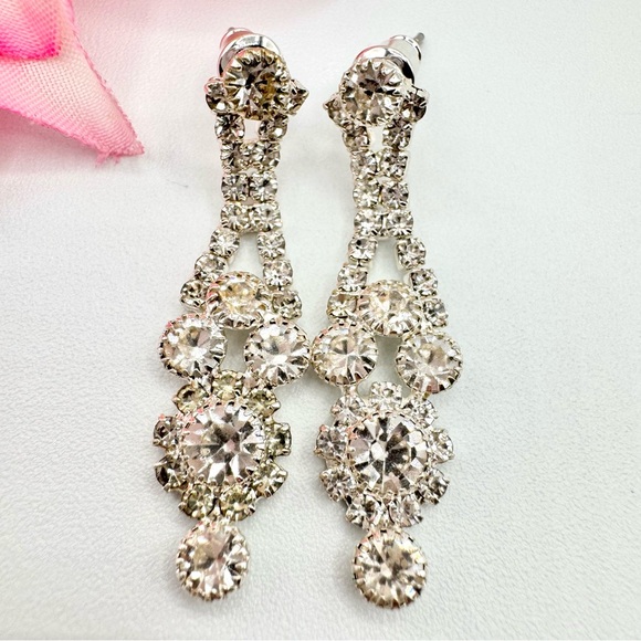 Vintage Rhinestone Drop Earrings Old Hollywood Glam Wedding Bridal Gala Holiday - Picture 1 of 9